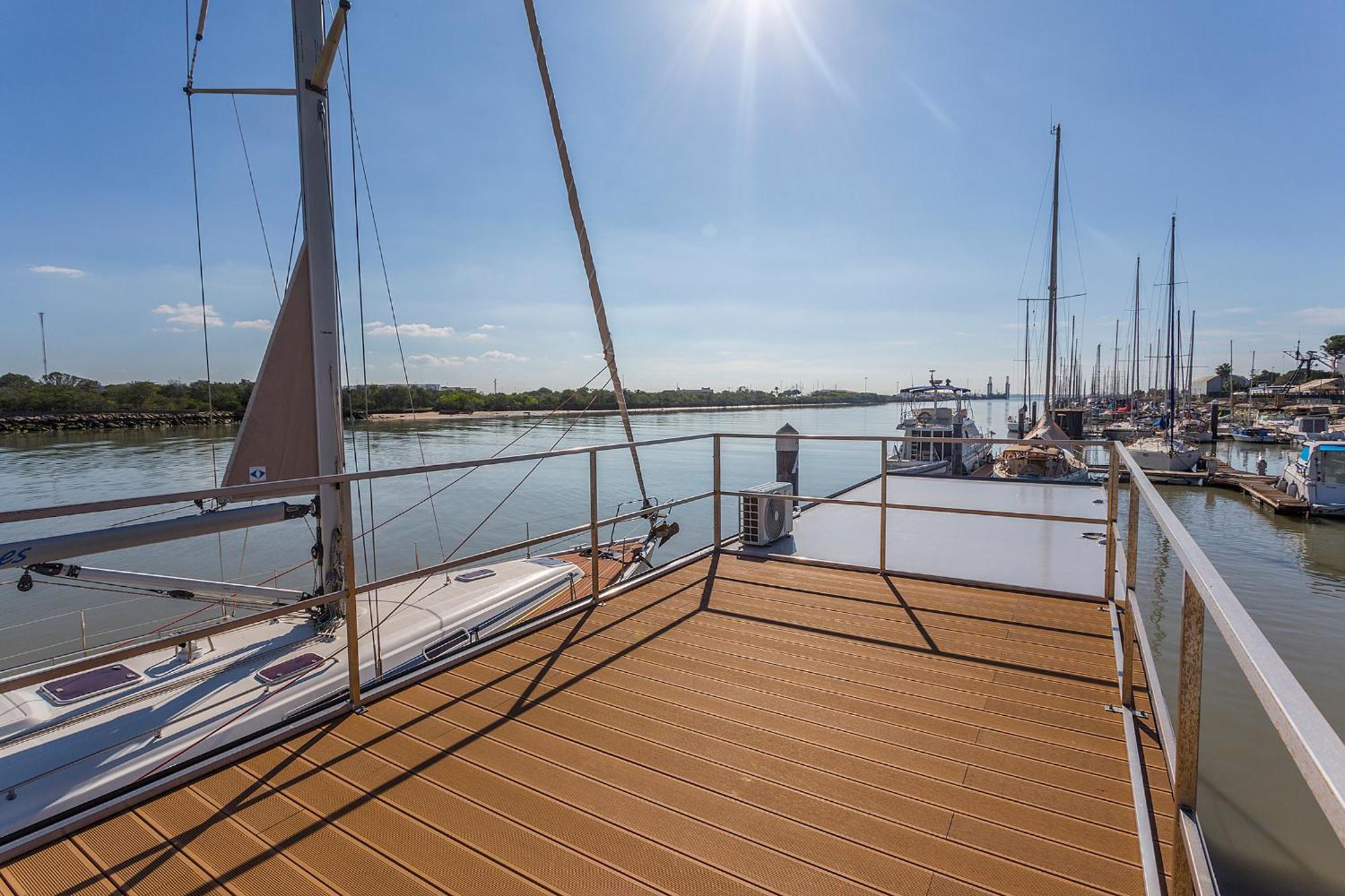 Azvalia Luxury Casa Barco New York And Texas-Unique Houseboat Experience Hotel Ел Пуерто де Санта Мария Екстериор снимка