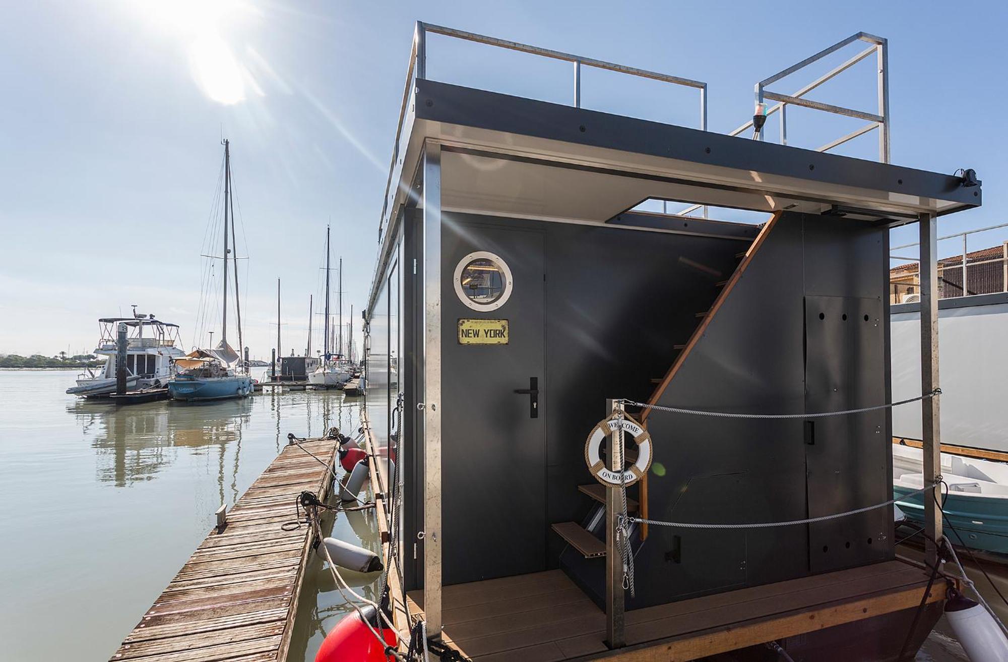 Azvalia Luxury Casa Barco New York And Texas-Unique Houseboat Experience Hotel Ел Пуерто де Санта Мария Екстериор снимка